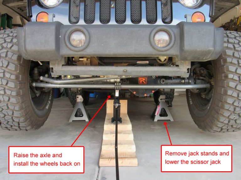 Jeep JK Front Track Bar Brace Installation