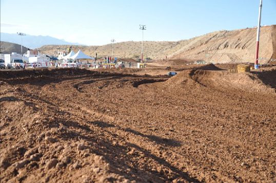 dirt bike race track