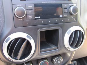 Jeep JK Dash AC Vent Removal
